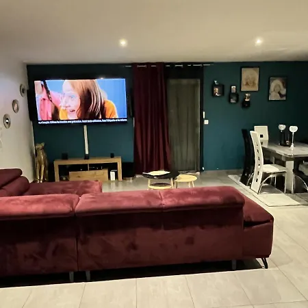 Brugiere Vila Vogue